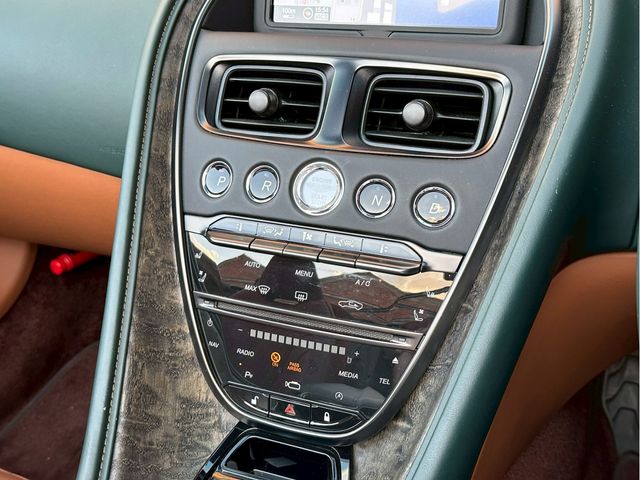 ASTON MARTIN ASTON MARTIN open 2022