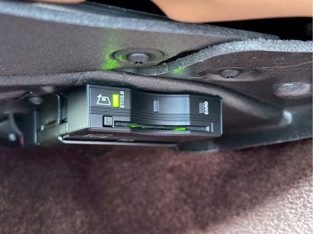 ASTON MARTIN ASTON MARTIN open 2022