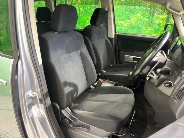 MITSUBISHI DELICA D:5 4WD 2016