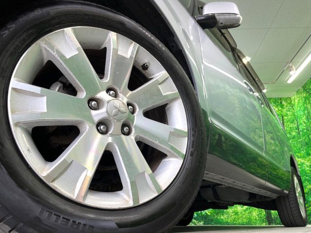 MITSUBISHI DELICA D:5 4WD 2016