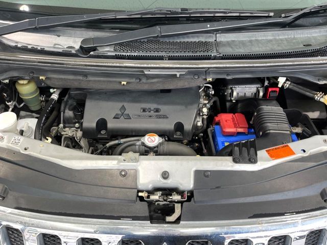 MITSUBISHI DELICA D:5 4WD 2016