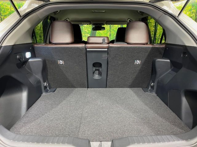 TOYOTA YARIS CROSS HYBRID 2021