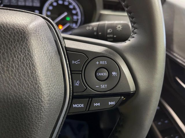 TOYOTA HARRIER 2WD 2024