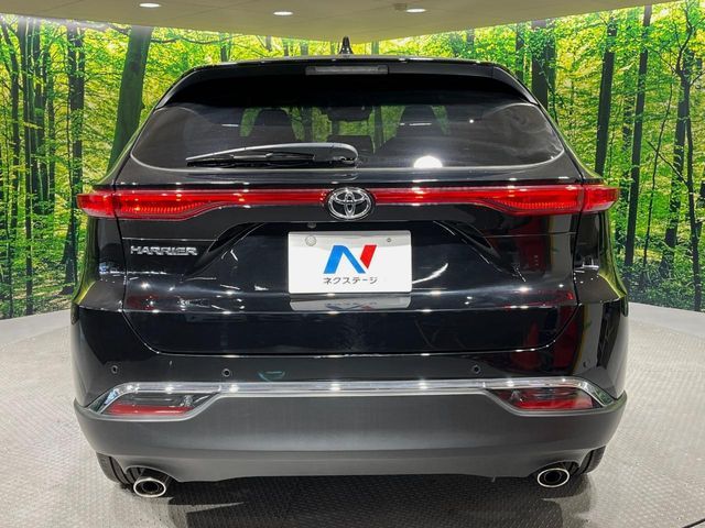 TOYOTA HARRIER 2WD 2024