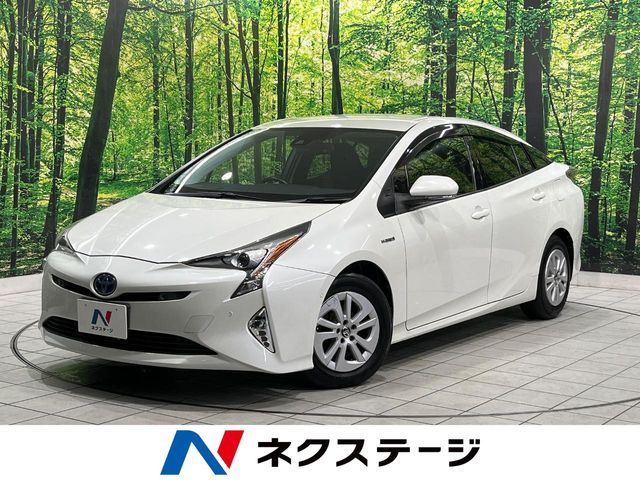 TOYOTA PRIUS 2016