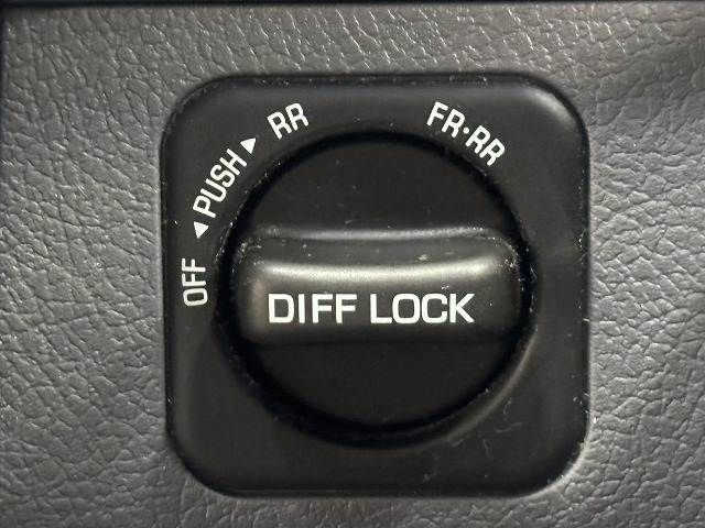 TOYOTA LANDCRUISER van 2015