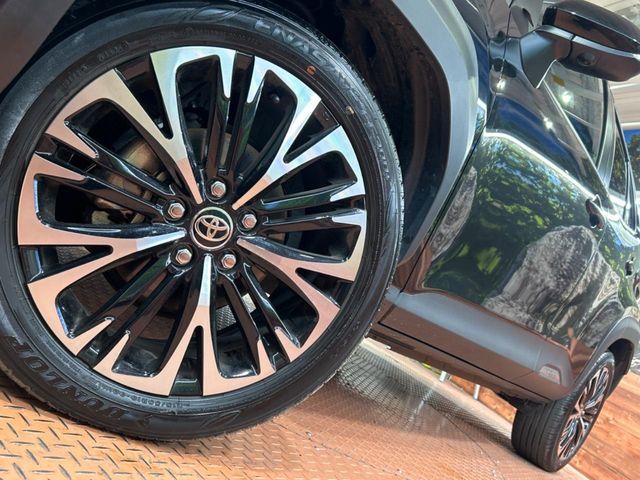 TOYOTA YARIS CROSS 2025