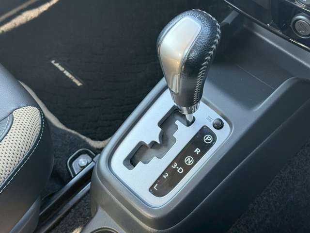 SUZUKI JIMNY 4WD 2014