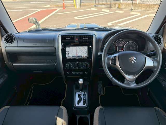 SUZUKI JIMNY 4WD 2014