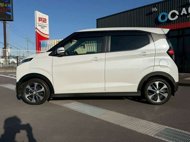 MITSUBISHI ek X 2019
