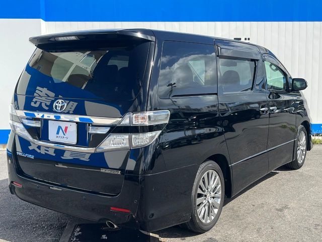 TOYOTA VELLFIRE 2014
