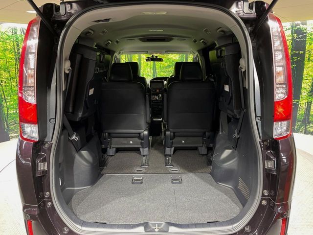 TOYOTA ESQUIRE HYBRID 2015