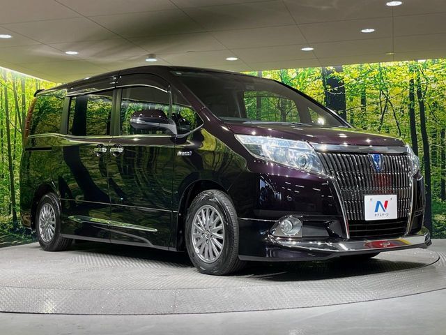 TOYOTA ESQUIRE HYBRID 2015