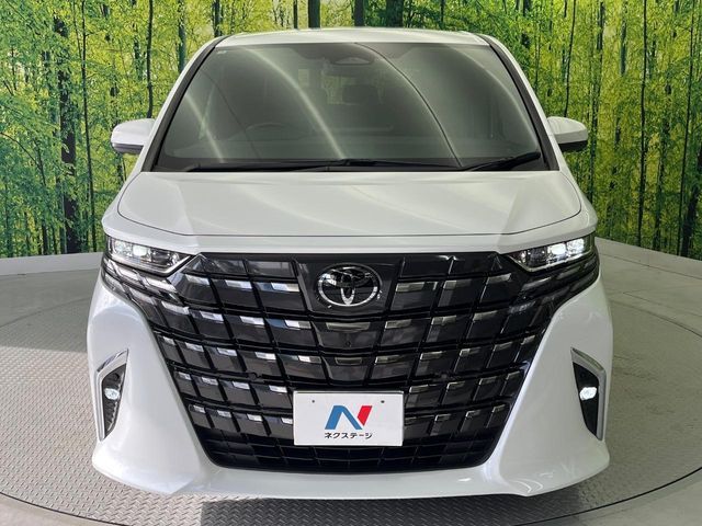TOYOTA ALPHARD 2024
