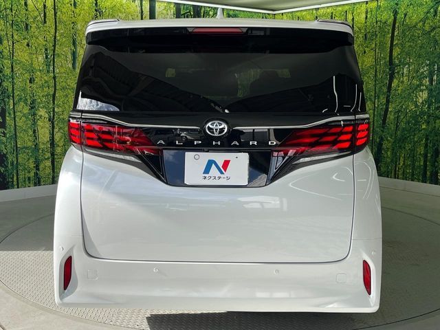 TOYOTA ALPHARD 2024