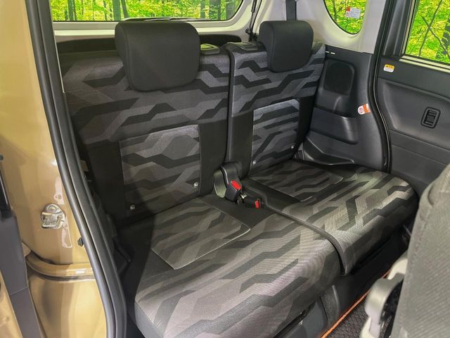 DAIHATSU TANTO FAN CROSS 2023