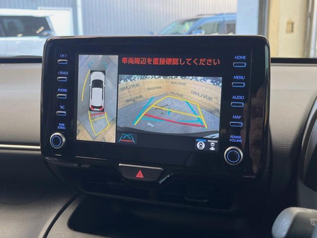 TOYOTA YARIS CROSS 2023