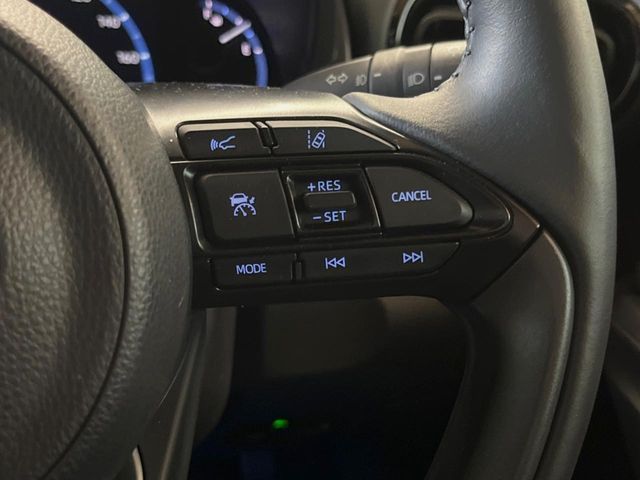 TOYOTA YARIS CROSS 2023