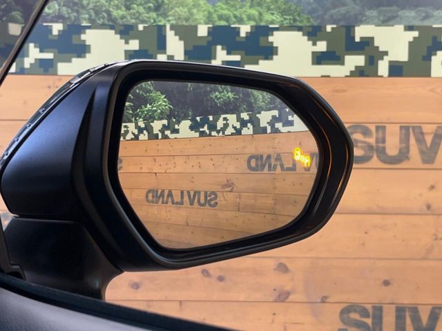 TOYOTA YARIS CROSS 2023