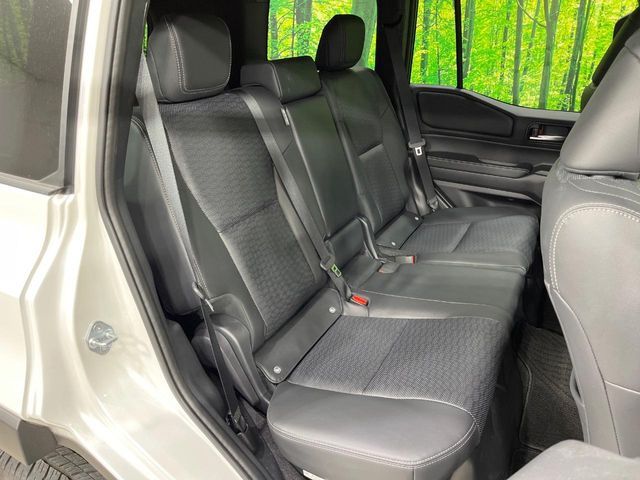 TOYOTA LANDCRUISER 250 2024