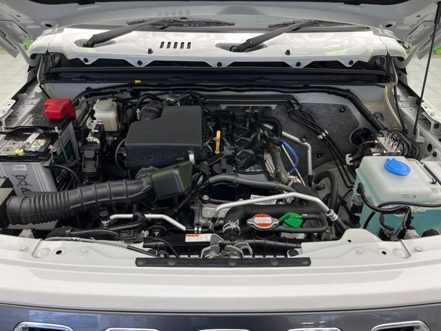 SUZUKI JIMNY NOMADE 2025