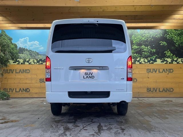 TOYOTA HIACE van 2WD 2025