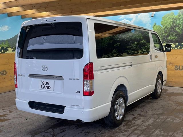 TOYOTA HIACE van 2WD 2025