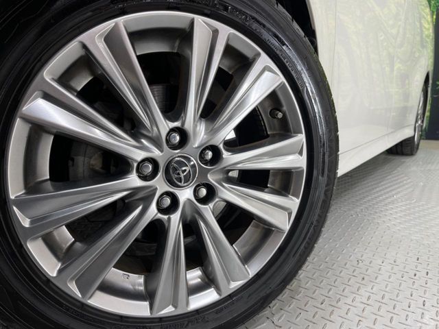 TOYOTA VELLFIRE 2016