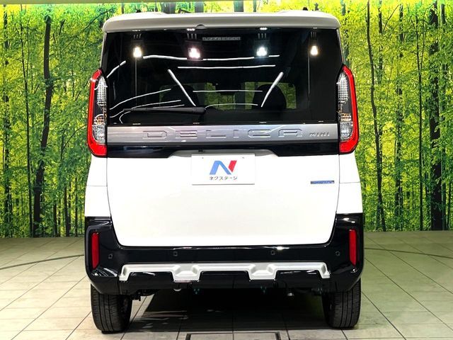 MITSUBISHI DELICA MINI 2024