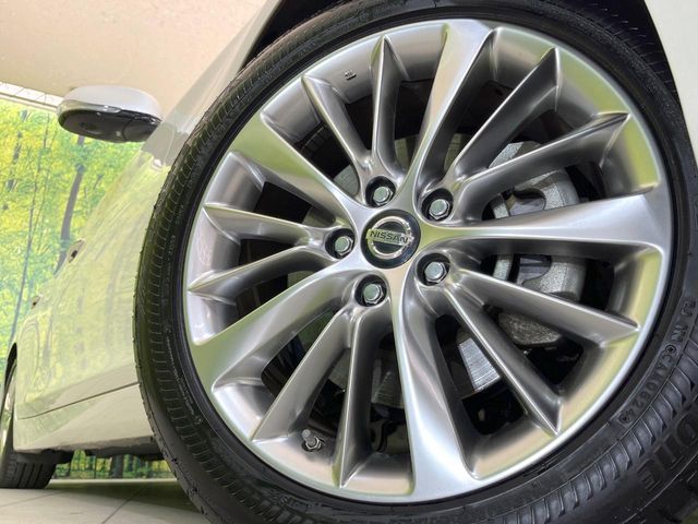 NISSAN SKYLINE HYBRID 2021