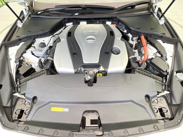 NISSAN SKYLINE HYBRID 2021