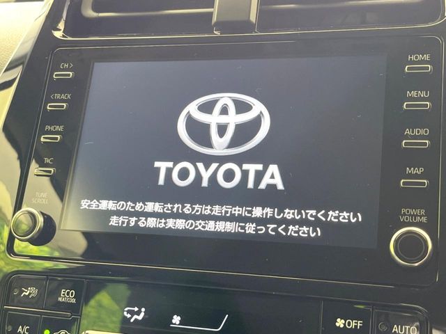 TOYOTA PRIUS 2022