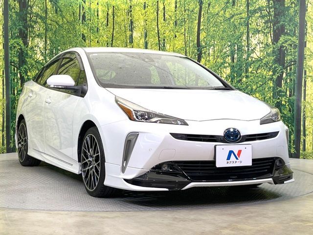 TOYOTA PRIUS 2022