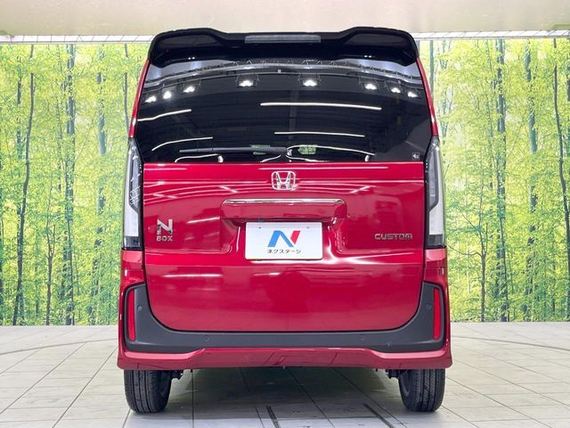 HONDA N BOX CUSTOM 2024