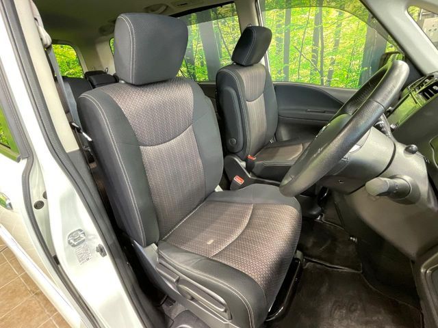 NISSAN SERENA  S-HYBRID 2014