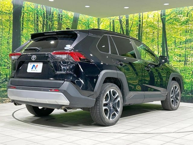 TOYOTA RAV4 4WD 2020