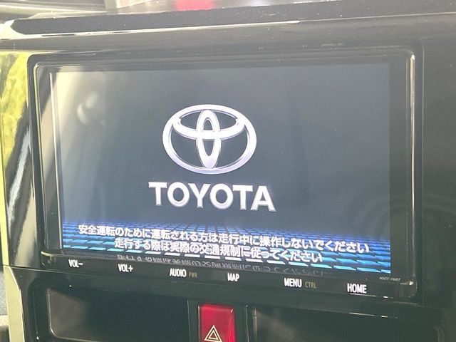 TOYOTA ROOMY 2023