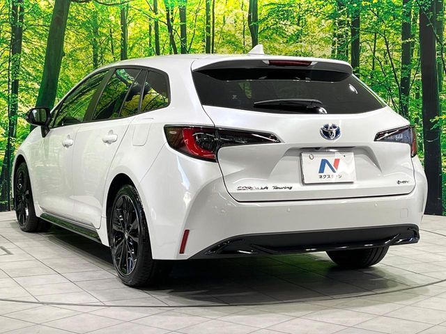 TOYOTA COROLLA TOURING HYBRID 2024
