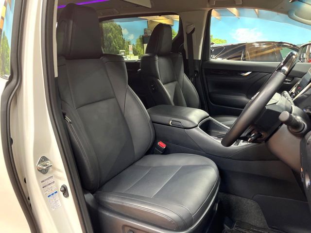 TOYOTA ALPHARD 4WD 2022