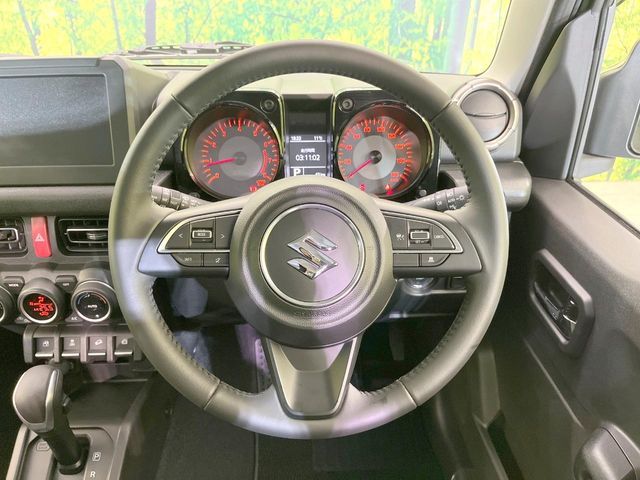 SUZUKI JIMNY NOMADE 2025