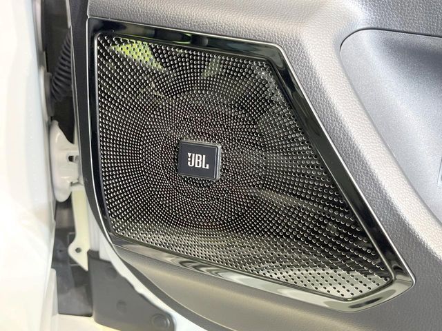 TOYOTA PRIUS PHV 2023