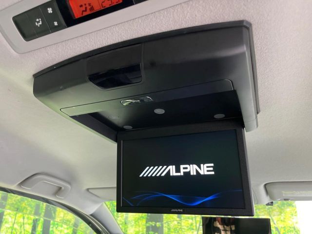 TOYOTA VOXY 4WD 2015