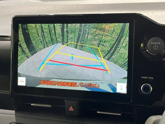 TOYOTA VOXY HYBRID 4WD 2024