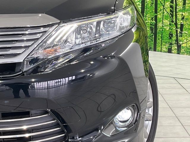 TOYOTA HARRIER 4WD 2015