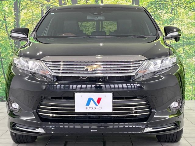 TOYOTA HARRIER 4WD 2015