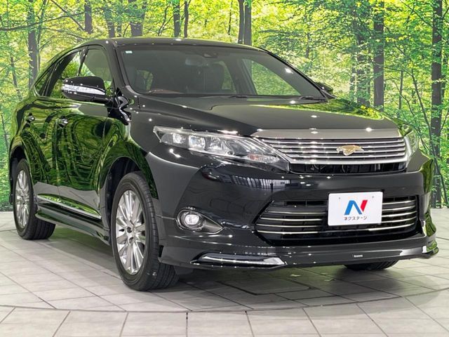 TOYOTA HARRIER 4WD 2015