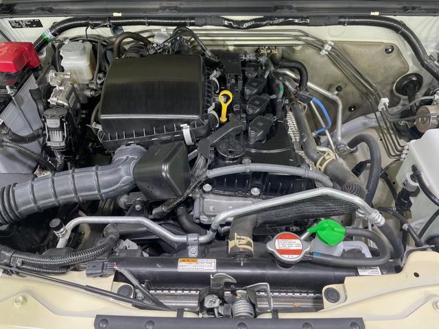 SUZUKI JIMNY SIERRA 2023