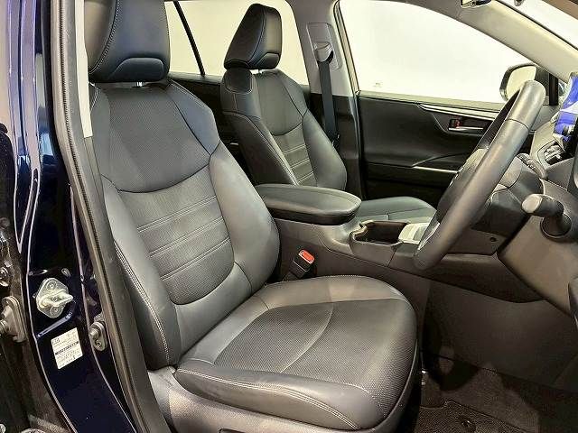 TOYOTA RAV4 HYBRID 4WD 2022