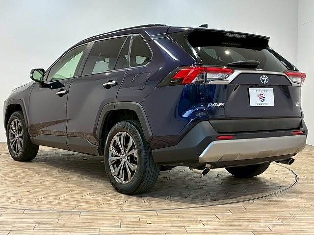 TOYOTA RAV4 HYBRID 4WD 2022