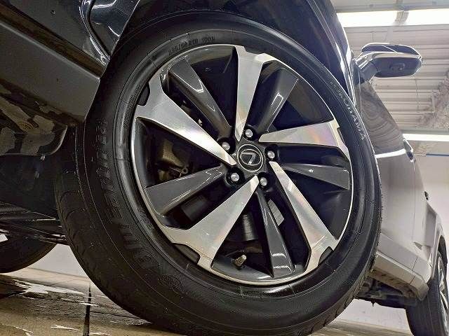 TOYOTA LEXUS NX300h 2018